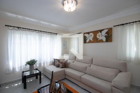 Casa para alugar com 400m², 5 quartos e 8 vagas Casa para alugar com 400m², 5 quartos e 8 vagasSala 3