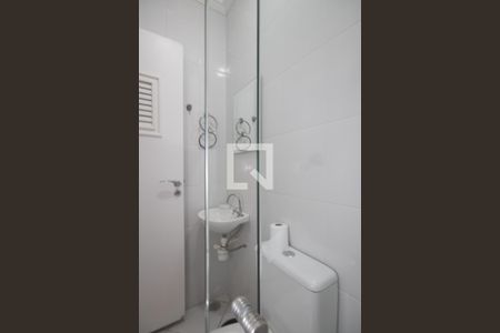 Casa para alugar com 400m², 5 quartos e 8 vagas Casa para alugar com 400m², 5 quartos e 8 vagasBanheiro da Suite 5es