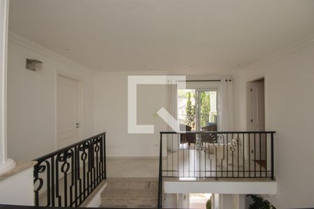 Casa para alugar com 400m², 5 quartos e 8 vagas Casa para alugar com 400m², 5 quartos e 8 vagasHall Quartos