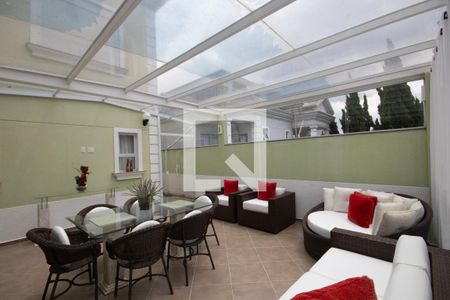 Casa para alugar com 400m², 5 quartos e 8 vagas Casa para alugar com 400m², 5 quartos e 8 vagasChurrasqueira