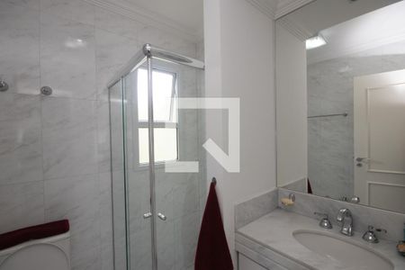Casa para alugar com 400m², 5 quartos e 8 vagas Casa para alugar com 400m², 5 quartos e 8 vagasBanheiro da Suíte 2