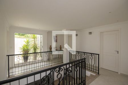 Casa para alugar com 400m², 5 quartos e 8 vagas Casa para alugar com 400m², 5 quartos e 8 vagasHall Quartos