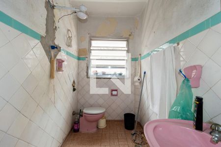 Casa à venda com 336m², 3 quartos e 2 vagasBanheiro - Casa 2