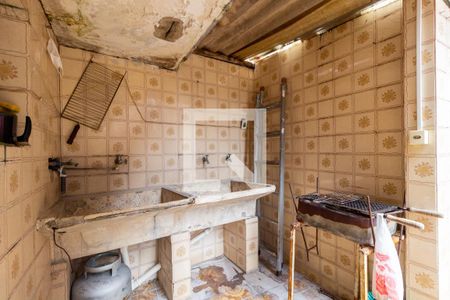 Casa à venda com 336m², 3 quartos e 2 vagasÁrea de Serviço