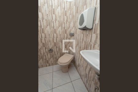 Casa para alugar com 100m², 1 quarto e sem vaga Casa para alugar com 100m², 1 quarto e sem vagaTérreo - Garagem / Salão - Banheiro 2