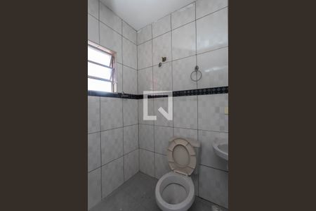 Casa para alugar com 100m², 1 quarto e sem vaga Casa para alugar com 100m², 1 quarto e sem vagaBanheiro 1