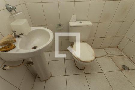 Casa para alugar com 100m², 1 quarto e sem vaga Casa para alugar com 100m², 1 quarto e sem vagaCasa Subsolo - Banheiro