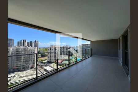 Apartamento à venda com 372m², 4 quartos e 4 vagas Apartamento à venda com 372m², 4 quartos e 4 vagasVaranda Suítes 2 e 3