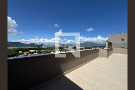 Apartamento à venda com 372m², 4 quartos e 4 vagas Apartamento à venda com 372m², 4 quartos e 4 vagasTerraço