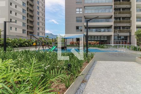 Apartamento à venda com 372m², 4 quartos e 4 vagas Apartamento à venda com 372m², 4 quartos e 4 vagasÁrea comum