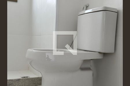 Apartamento à venda com 372m², 4 quartos e 4 vagas Apartamento à venda com 372m², 4 quartos e 4 vagasSuíte 2 - Banheiro