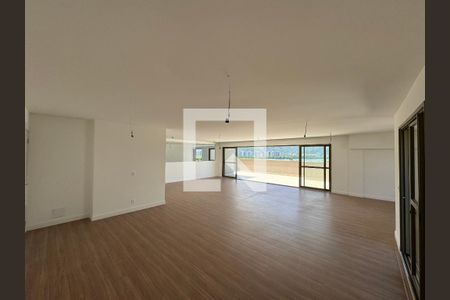 Apartamento à venda com 372m², 4 quartos e 4 vagas Apartamento à venda com 372m², 4 quartos e 4 vagasSala