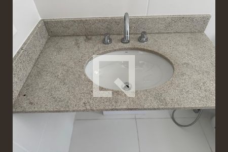 Apartamento à venda com 372m², 4 quartos e 4 vagas Apartamento à venda com 372m², 4 quartos e 4 vagasSuíte 4 - Banheiro