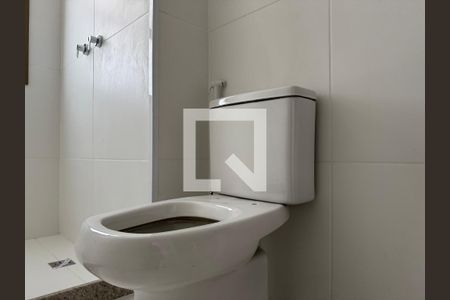 Apartamento à venda com 372m², 4 quartos e 4 vagas Apartamento à venda com 372m², 4 quartos e 4 vagasSuíte 3 - Banheiro