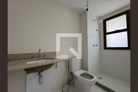 Apartamento à venda com 372m², 4 quartos e 4 vagas Apartamento à venda com 372m², 4 quartos e 4 vagasSuíte 4 - Banheiro