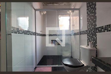 Casa à venda com 188m², 4 quartos e 1 vaga Casa à venda com 188m², 4 quartos e 1 vagaBanheiro da suíte