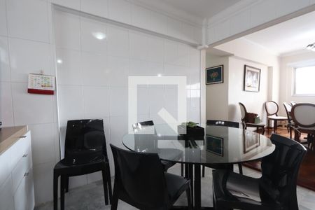 Apartamento à venda com 115m², 3 quartos e 2 vagasCopa