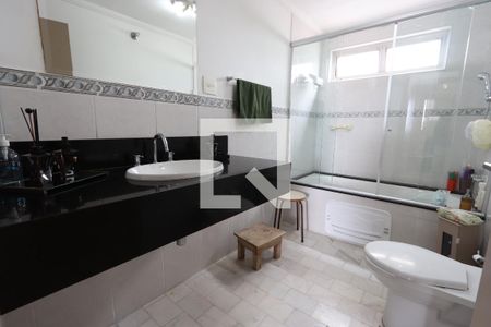 Apartamento à venda com 115m², 3 quartos e 2 vagasBanheiro Social