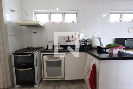 Apartamento à venda com 115m², 3 quartos e 2 vagasCozinha