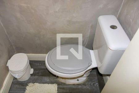 Casa à venda com 280m², 4 quartos e 4 vagas Casa à venda com 280m², 4 quartos e 4 vagasLavabo Quarto 4