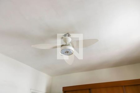 Casa à venda com 280m², 4 quartos e 4 vagas Casa à venda com 280m², 4 quartos e 4 vagasQuarto 3