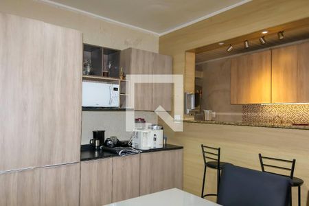 Casa à venda com 280m², 4 quartos e 4 vagas Casa à venda com 280m², 4 quartos e 4 vagasCopa Cozinha