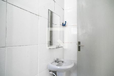 Banheiro de casa para alugar com 1 quarto, 40m² em Vila Brasilina, São Paulo