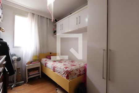Apartamento à venda com 69m², 3 quartos e 2 vagasQuarto 2