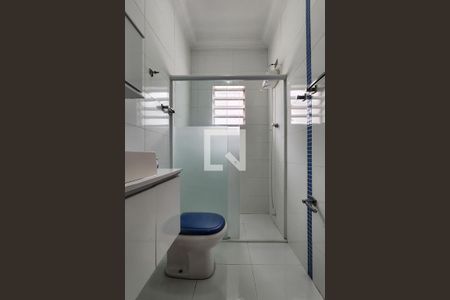 Casa à venda com 250m², 2 quartos e 2 vagasBanheiro Social 