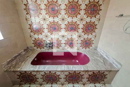 Casa à venda com 559m², 8 quartos e 4 vagasBanheiro 3