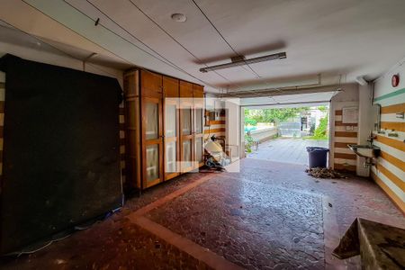 Casa à venda com 559m², 8 quartos e 4 vagasDepósito