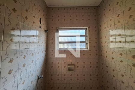 Casa à venda com 559m², 8 quartos e 4 vagasBanheiro 2