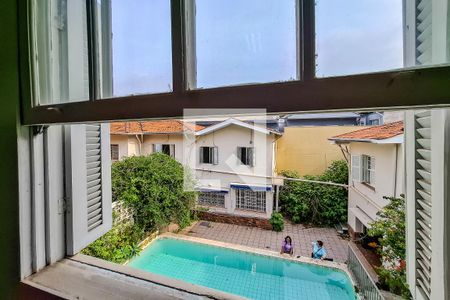 Casa à venda com 559m², 8 quartos e 4 vagasQuarto 8