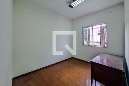 Casa à venda com 559m², 8 quartos e 4 vagasQuarto 6