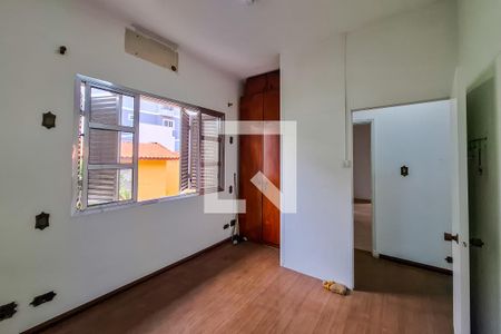 Casa à venda com 559m², 8 quartos e 4 vagasQuarto 4