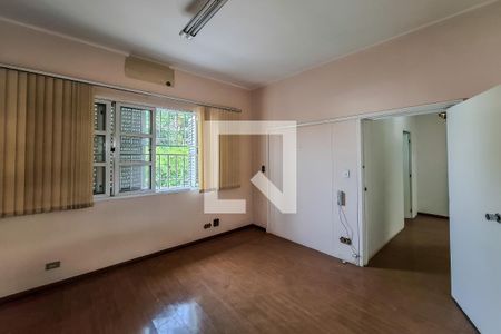 Casa à venda com 559m², 8 quartos e 4 vagasQuarto 3