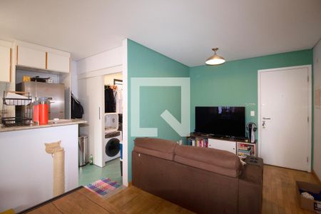 Sala de apartamento à venda com 2 quartos, 66m² em Pinheiros, São Paulo