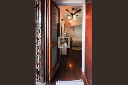 Casa à venda com 300m², 3 quartos e 3 vagasQuarto 1 ( Suíte )