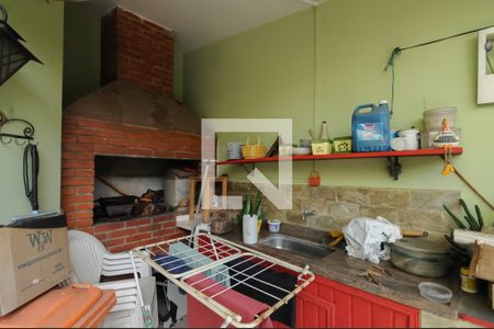 Casa à venda com 300m², 3 quartos e 3 vagasQuintal