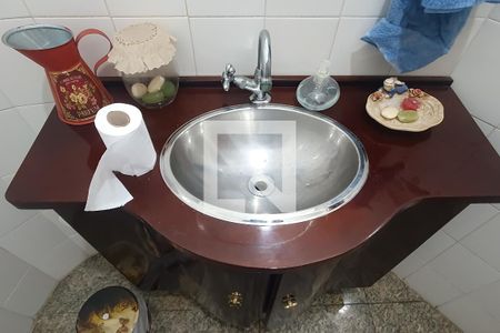 Casa à venda com 300m², 3 quartos e 3 vagasLavabo