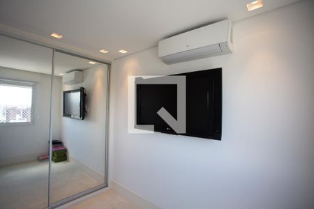 Apartamento à venda com 260m², 3 quartos e 4 vagas Apartamento à venda com 260m², 3 quartos e 4 vagassuíte