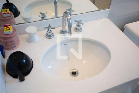 Apartamento à venda com 260m², 3 quartos e 4 vagas Apartamento à venda com 260m², 3 quartos e 4 vagasBanheiro da Suíte