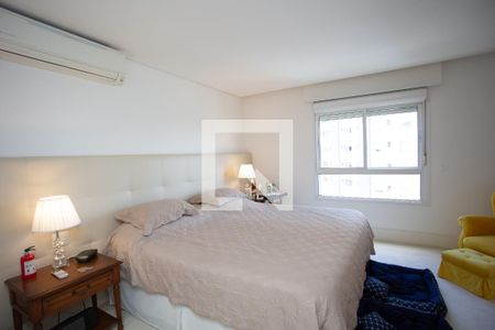 Apartamento à venda com 260m², 3 quartos e 4 vagas Apartamento à venda com 260m², 3 quartos e 4 vagassuíte 2