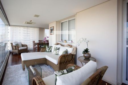 Varanda da Sala de apartamento à venda com 3 quartos, 260m² em Vila Andrade, São Paulo