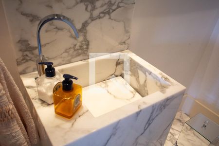 Apartamento à venda com 260m², 3 quartos e 4 vagas Apartamento à venda com 260m², 3 quartos e 4 vagasLavabo