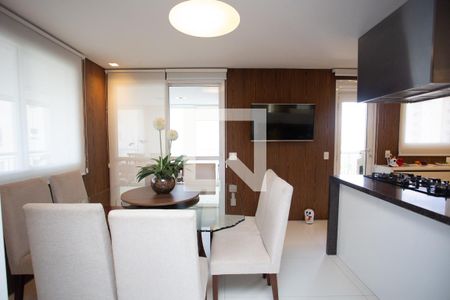Apartamento à venda com 260m², 3 quartos e 4 vagas Apartamento à venda com 260m², 3 quartos e 4 vagascopa