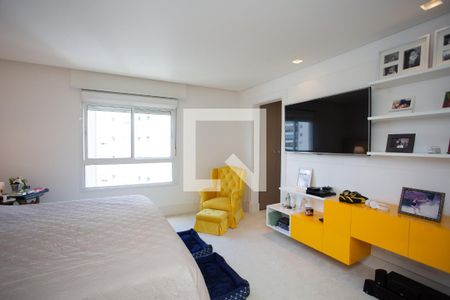 Apartamento à venda com 260m², 3 quartos e 4 vagas Apartamento à venda com 260m², 3 quartos e 4 vagassuíte 2