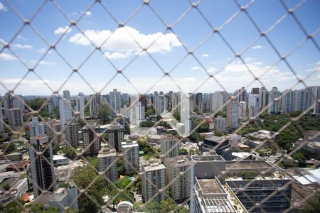 Apartamento à venda com 260m², 3 quartos e 4 vagas Apartamento à venda com 260m², 3 quartos e 4 vagasvista