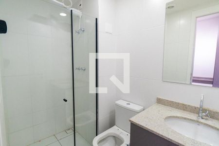 Banheiro de apartamento para alugar com 1 quarto, 27m² em Vila Clementino, São Paulo