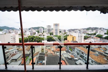 Apartamento à venda com 200m², 4 quartos e 2 vagas Apartamento à venda com 200m², 4 quartos e 2 vagasVista da Suíte 1